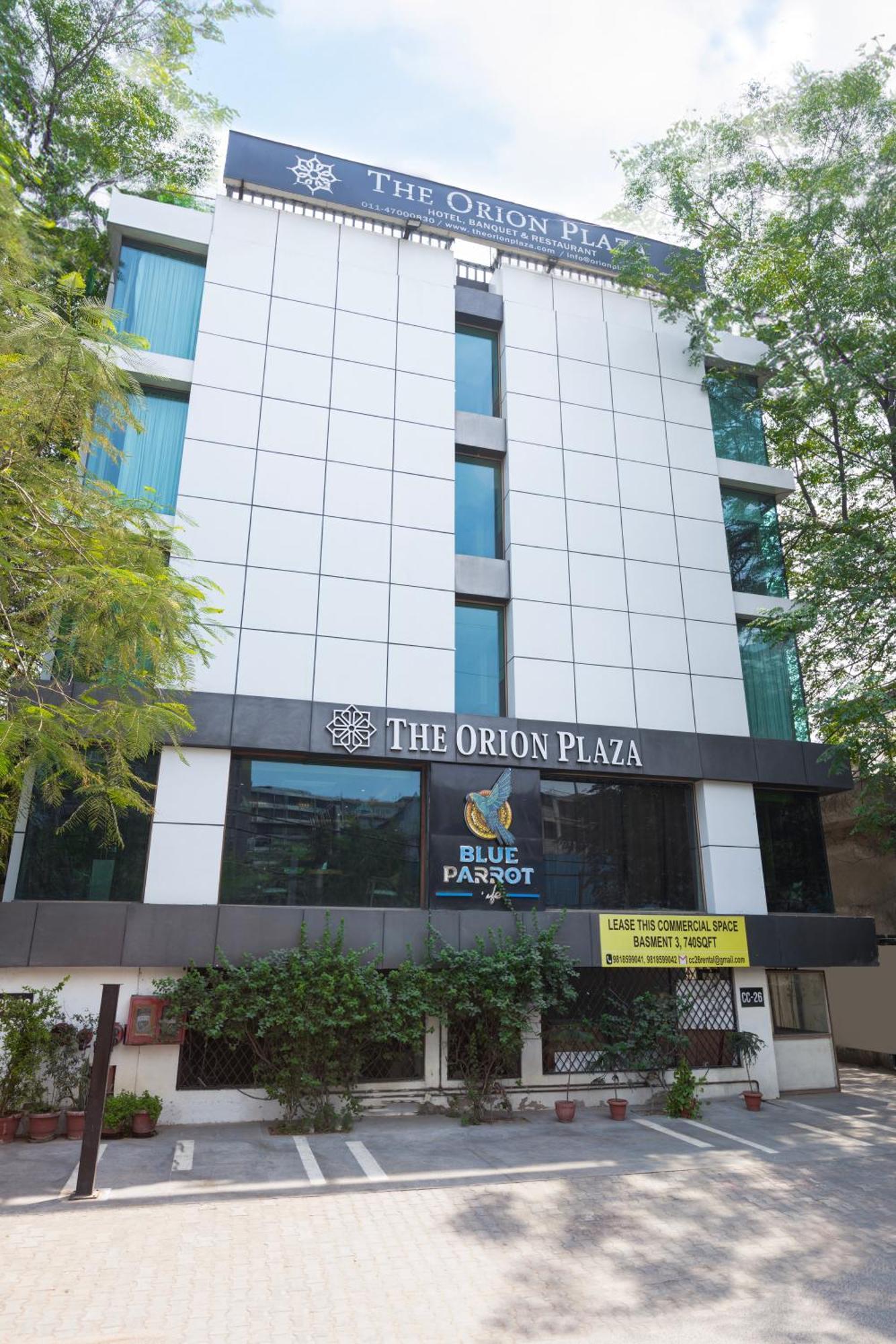 Hotel The Orion Plaza - Nehru Place