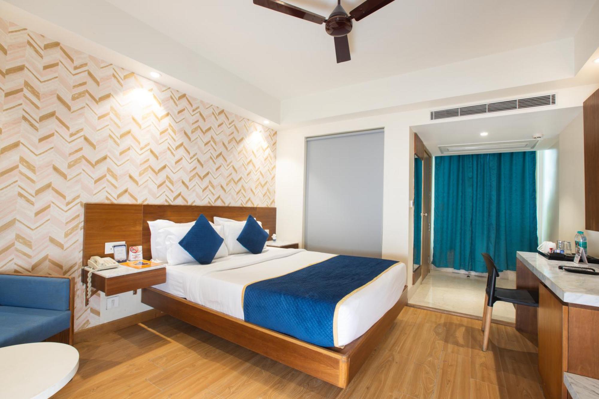 The Orion Plaza - Nehru Place Hotel