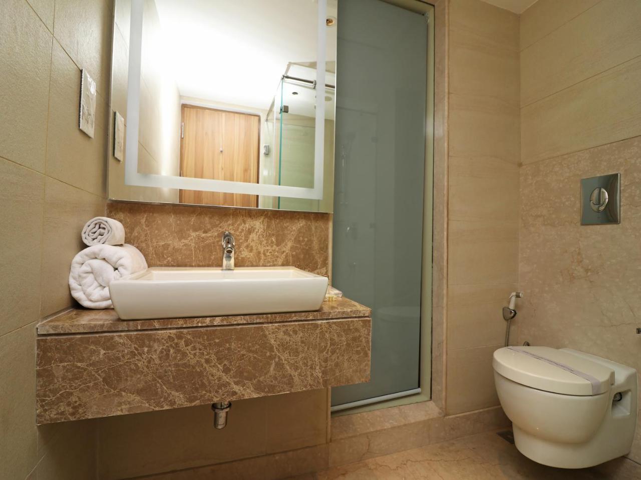 The Orion Plaza - Nehru Place 4*